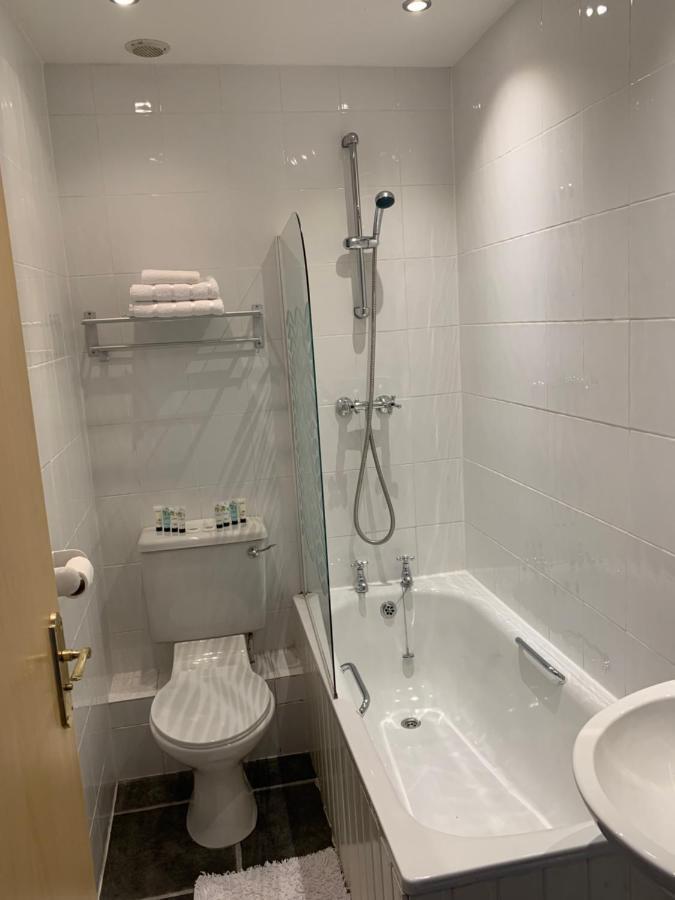 Chandlers Apartment Ascog Kültér fotó
